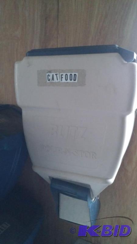 lot 116 image: Pet Food Storage