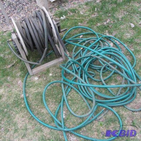 lot 19 image: Hose Reel & Hose