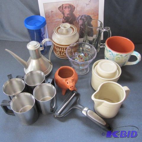 lot 46 image: Mugs, Tea Pot, Cream & Sugar
