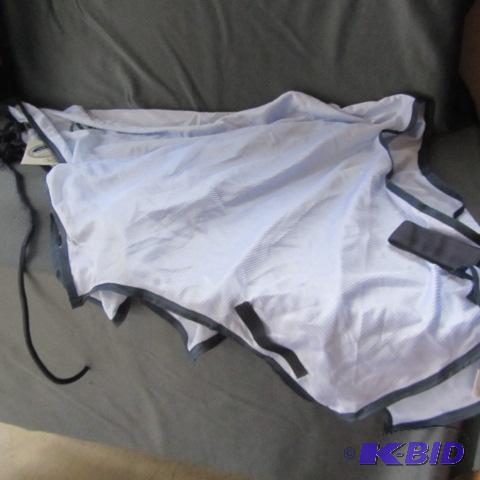 lot 63 image: New Stretch Mesh Quarter Sheet