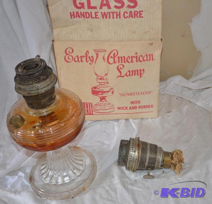 lot 107 image: Vintage Early American Lamp &quotHomesteader...