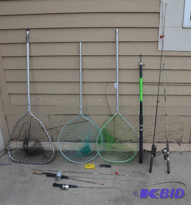 lot 113 image: 2 Shimano graphite fishing poles, 2 nets and ...