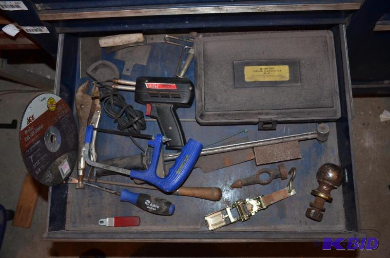 lot 138 image: Assorted tools Lawson hydraulic instalation ...