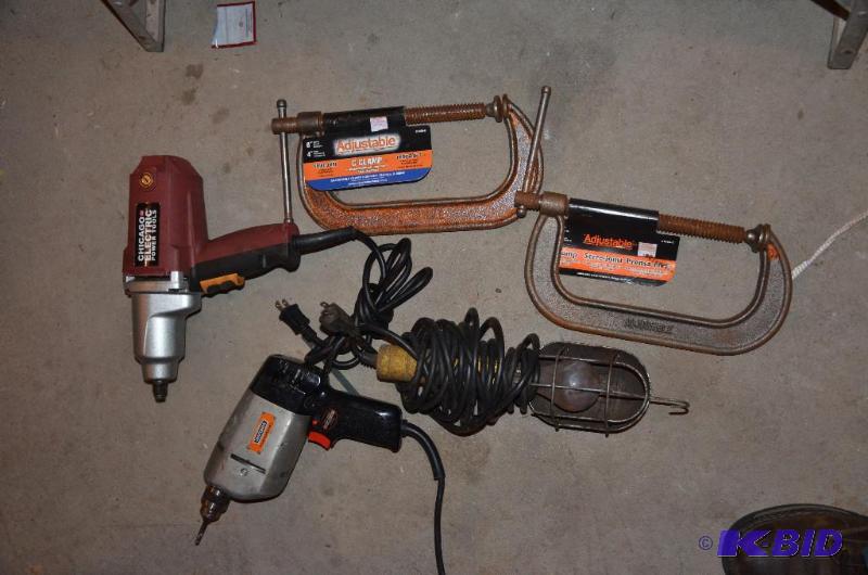 lot 142 image: Chicago eletric impact wrench- Model 68099 S...