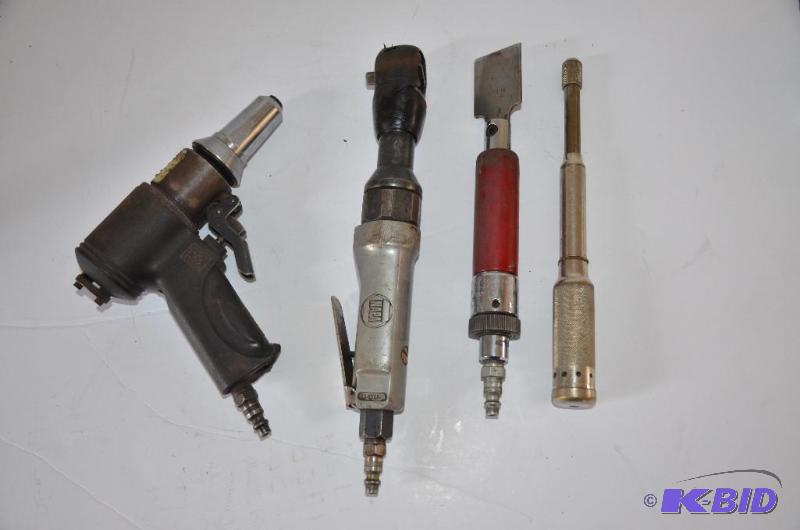 lot 147 image: Snap On PSG1A air chisel, Power Set Riveter, ...