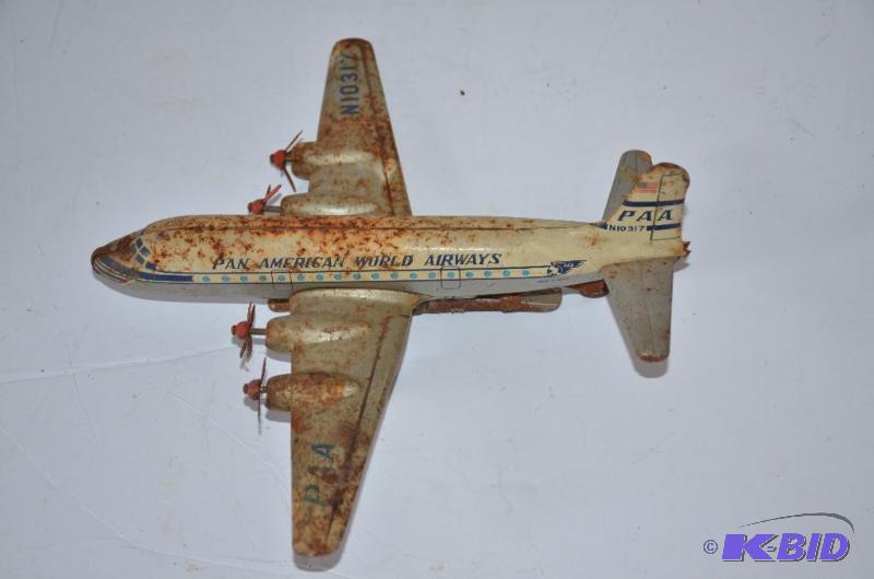 lot 153 image: Vintage metal Pan American airplane 9" l...