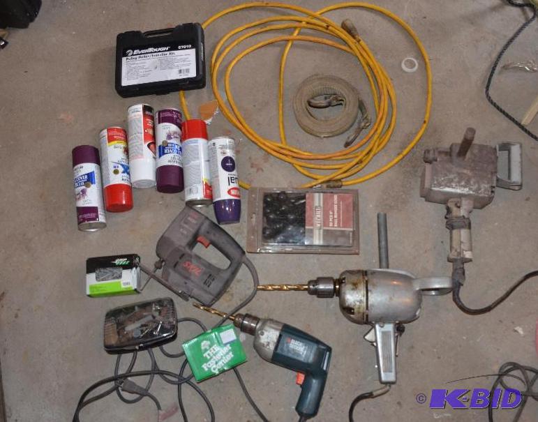 lot 169 image: Lot of power tools including Black & Dec...