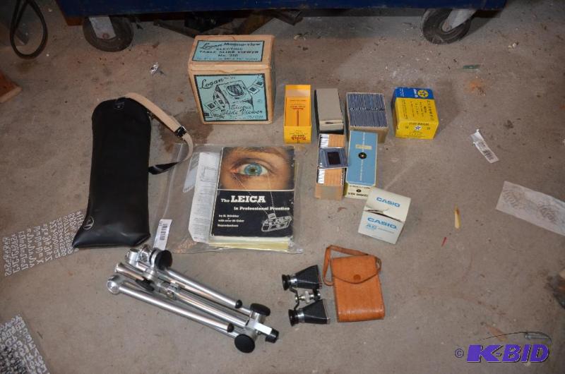 lot 172 image: Logan Electric Slide VIewer The Leica in Pro...
