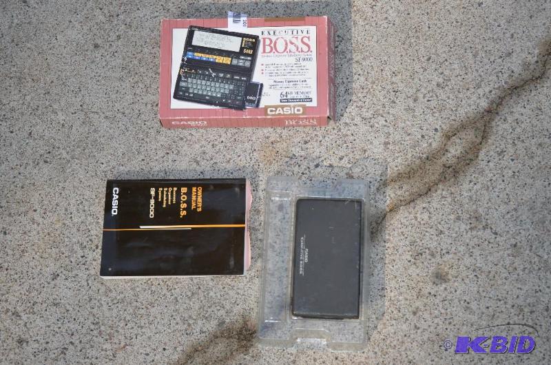 lot 209 image: Vintage Casio Executive B.O.S.S. SF-9000 busi...