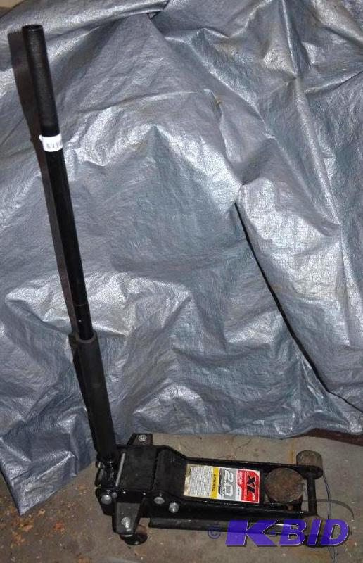 lot 38 image: Arcan 2 ton car jack model XL20...