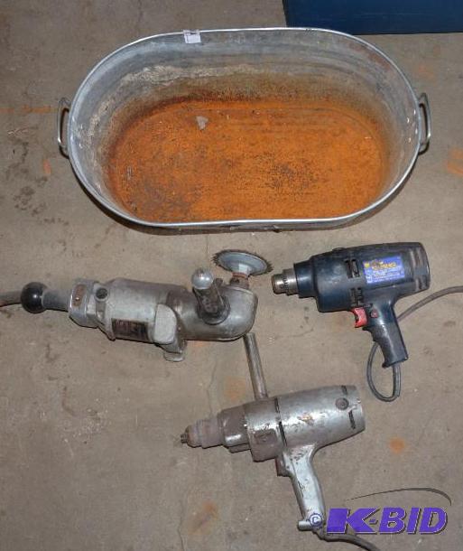 lot 63 image: 3 Automotive Electric hand tools and galvaniz...