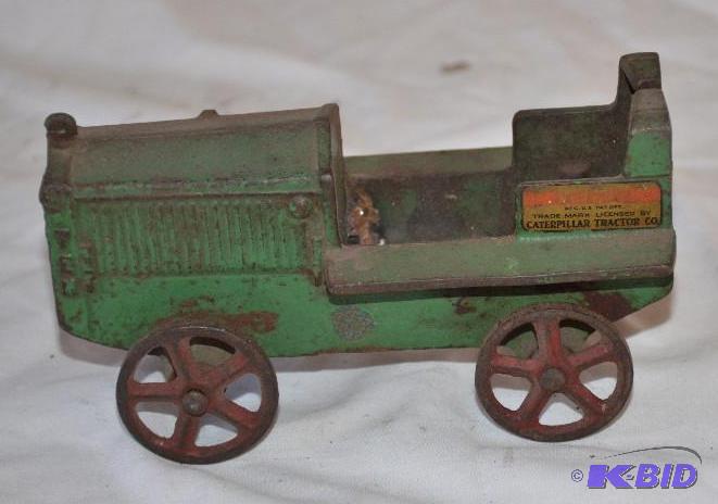 lot 93 image: Rare Antique 1930s Arcade Cast Iron Caterpil...