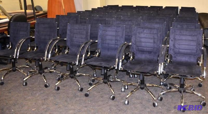 4 Brand New Safco&nbspFlaunt Executive Leath...