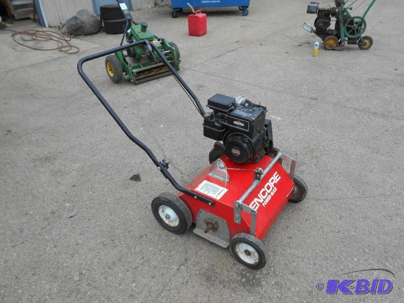 lot 10 image: Encore Power Slicer Lawn Machine. Runs. 5HP. NO RESERVE