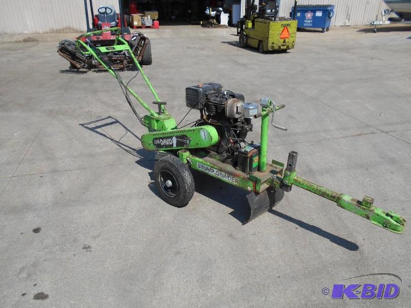lot 3 image: Little David Tow Behind Stump Grinder. 16HP.