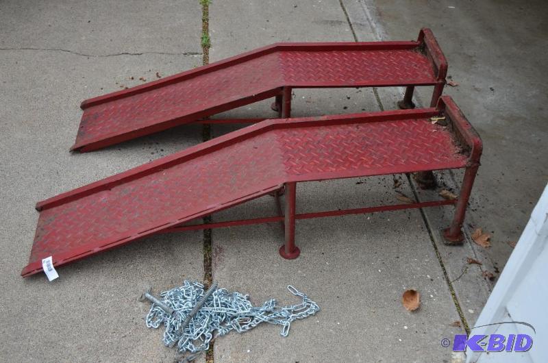 lot 109 image: Metal car ramps...
