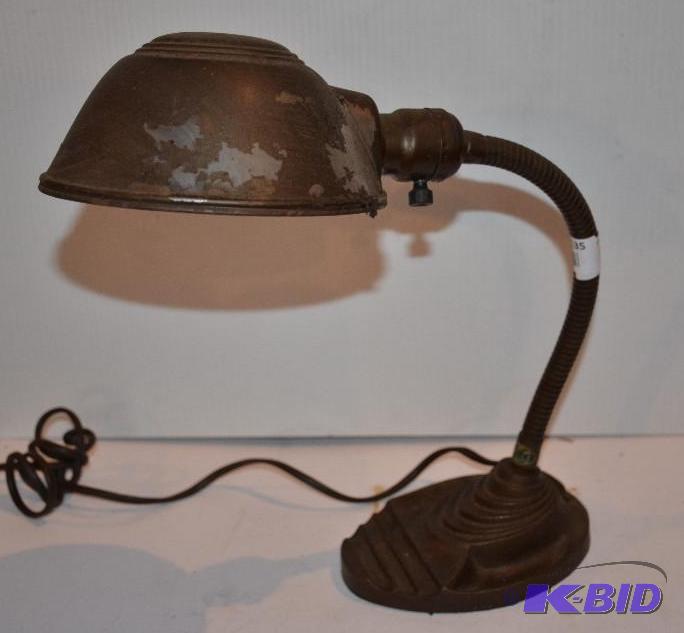 lot 135 image: Vintage Eagle desk lamp...