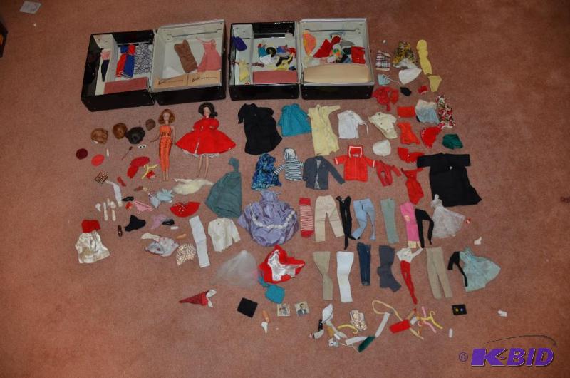 lot 137 image: Large Barbie collection including lots of clo...
