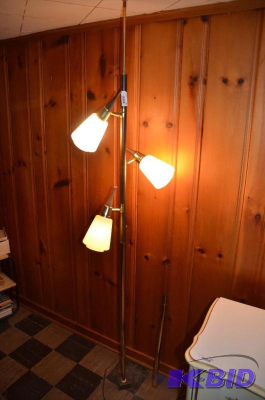 lot 161 image: Retro Spring Loaded Pole Lamp...