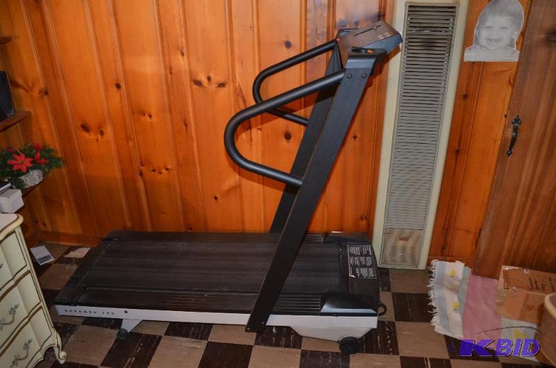 lot 182 image: Lifestyler Fitness Trainer tread mill model 7...
