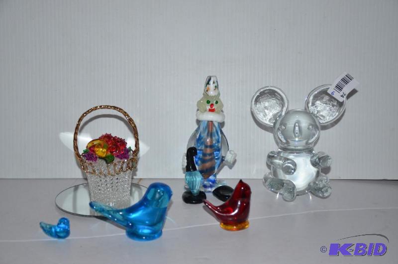 lot 74 image: 5piieces of hand blown glass. The clown is 7&...