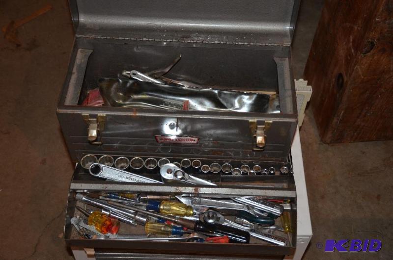 lot 82 image: Craftsman rachet set, Craftsman box end wrenc...