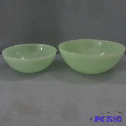 Jadeite Mixing Bowl Set
