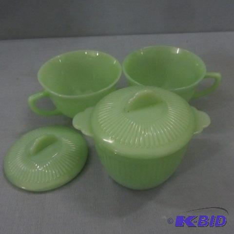 Jadeite Sugar Bowl, Cups