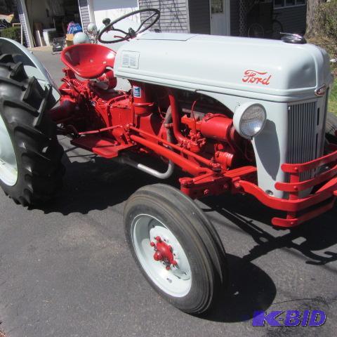 1948 Ford 8N Tractor