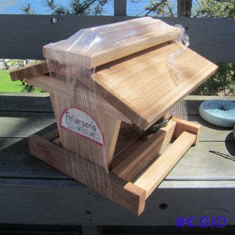 New Cedar Bird Feeder