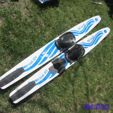 New Waves Nash 500 Slalom ski