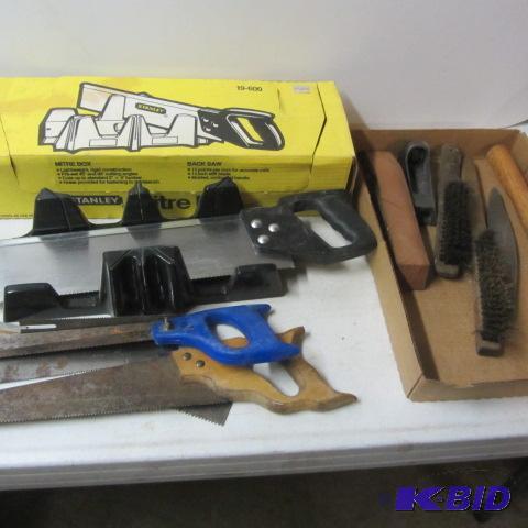 Miter Box, Hand Saws
