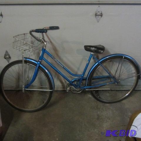 Schwinn Breeze Bicycle