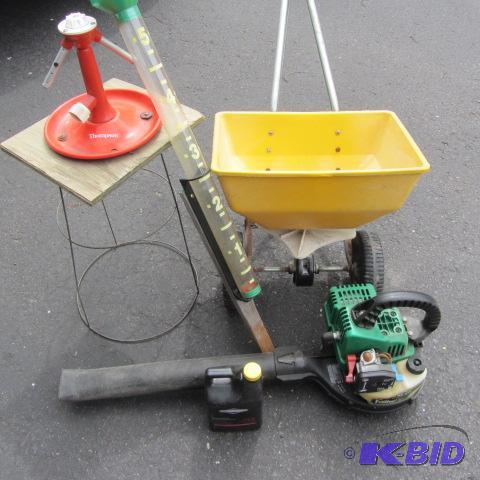 Fertilizer Spreader, Sprinkler