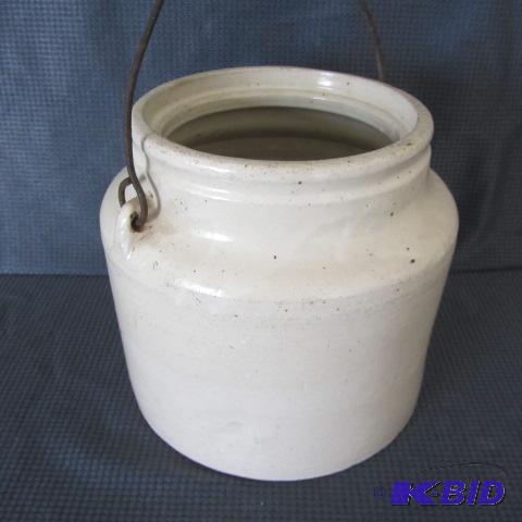 MN Stoneware Co Jar