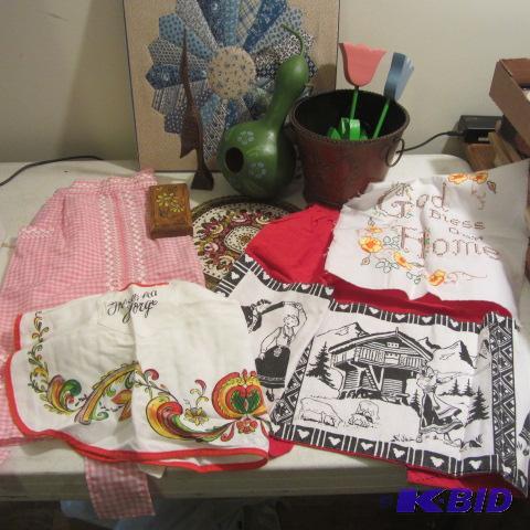 Vintage Aprons & Handiwork