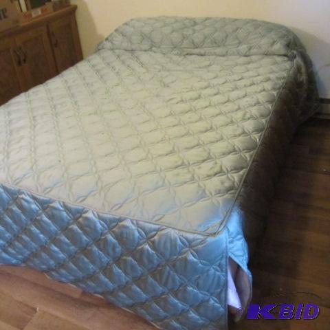 Full Size Bed