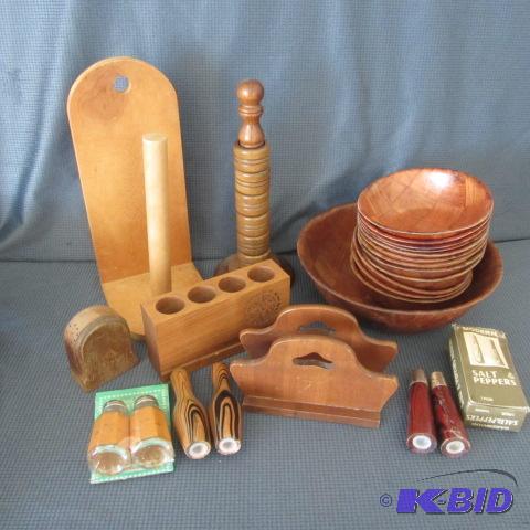 Wooden Shakers, Napkin Rings