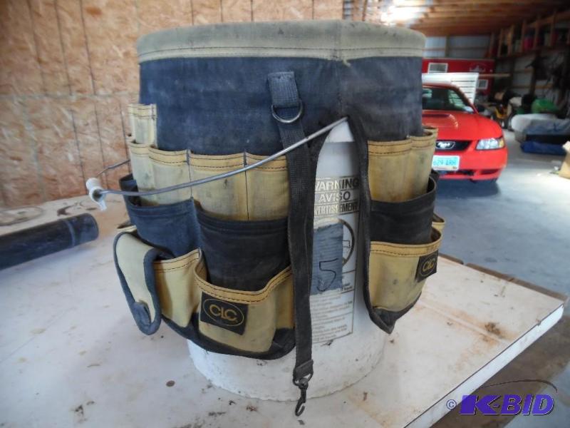 Bucket organizer