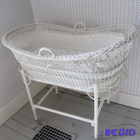 Antique Wicker Bassinet