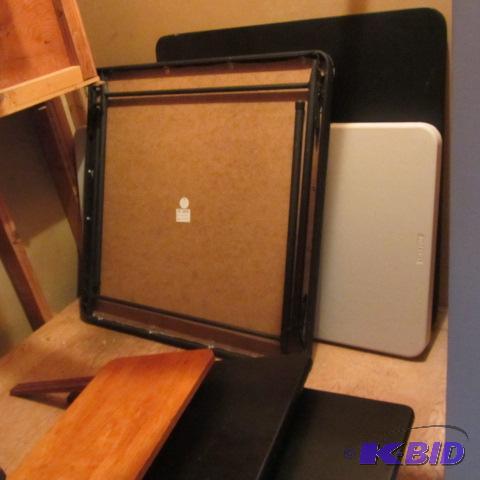 Folding & Card Tables
