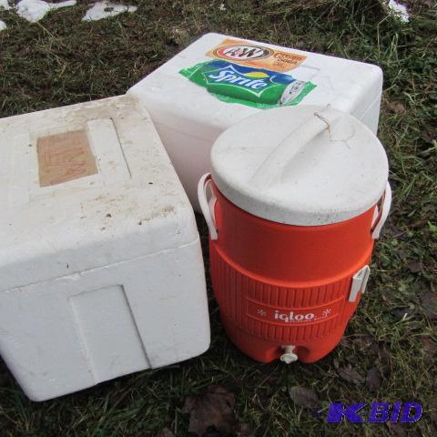 Igloo & Foam Coolers