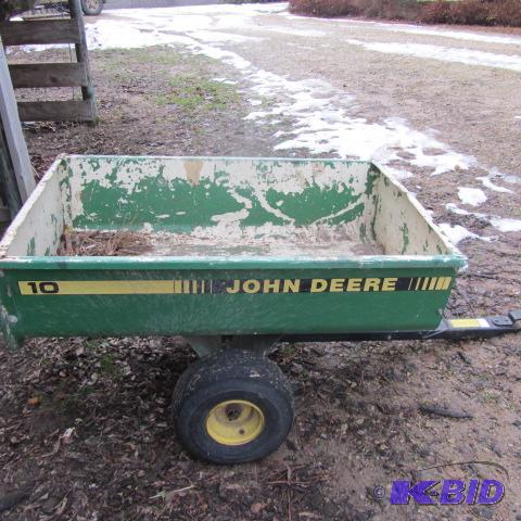 John Deere Lawn Trailer
