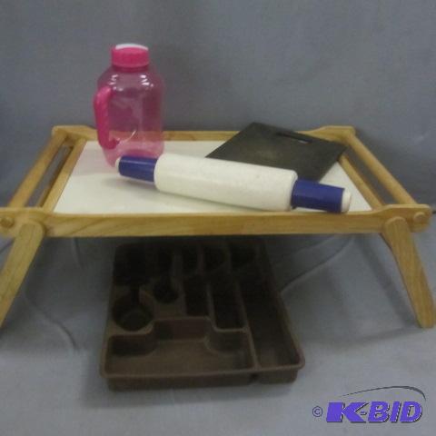 lot 112 image: Lap Tray, Cutting Board