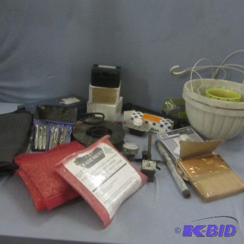 lot 27 image: Punch, Hole Saw, Tools