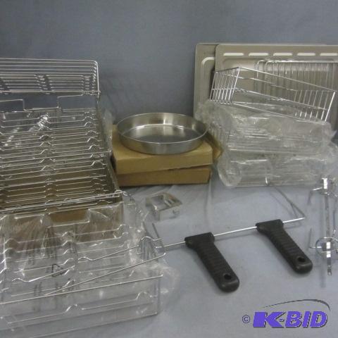 lot 38 image: Wire Kitchen Racks, Skewers