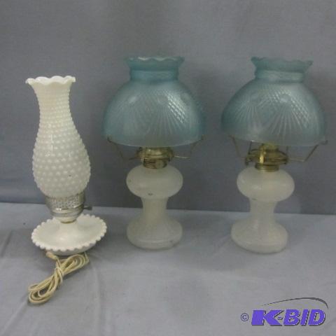 lot 44 image: Oil Lamps