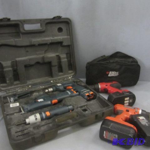 lot 7 image: B&D Drill, VersaPak