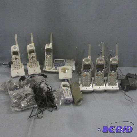 lot 90 image: Cordless Phones