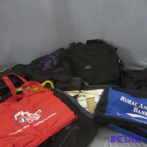 lot 98 image: Samsonite, Kit Bags